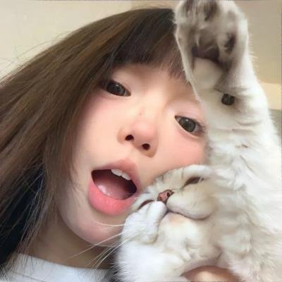 时尚帝国合约的开始